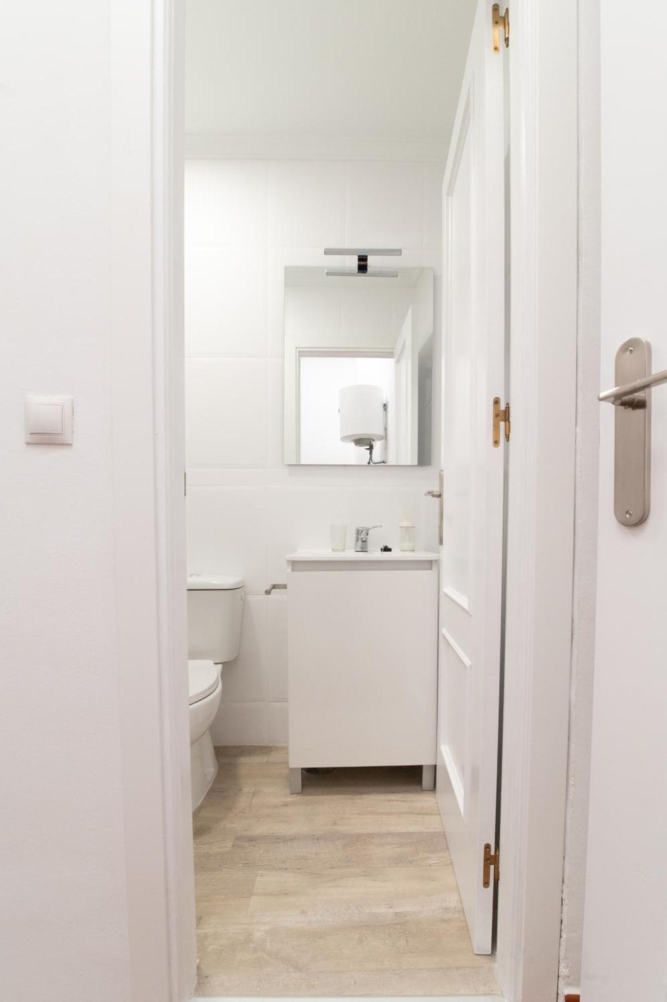 Acogedor Apartamento En Malaga Playa Eksteriør bilde
